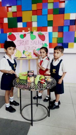 fruits-party-of-grade-lkg-2019-2020