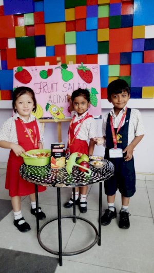 fruits-party-of-grade-lkg-2019-2020