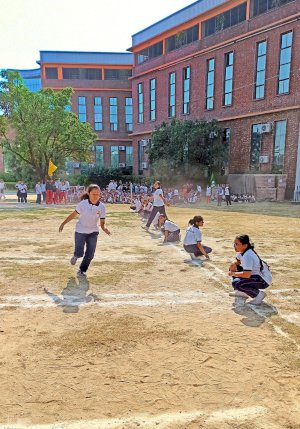 inter-house-girl-s-kho-kho-competition-2019-2019-2020