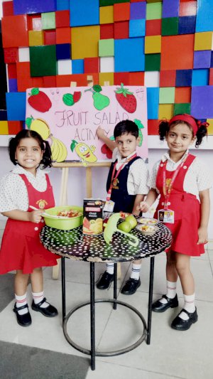 fruits-party-of-grade-lkg-2019-2020